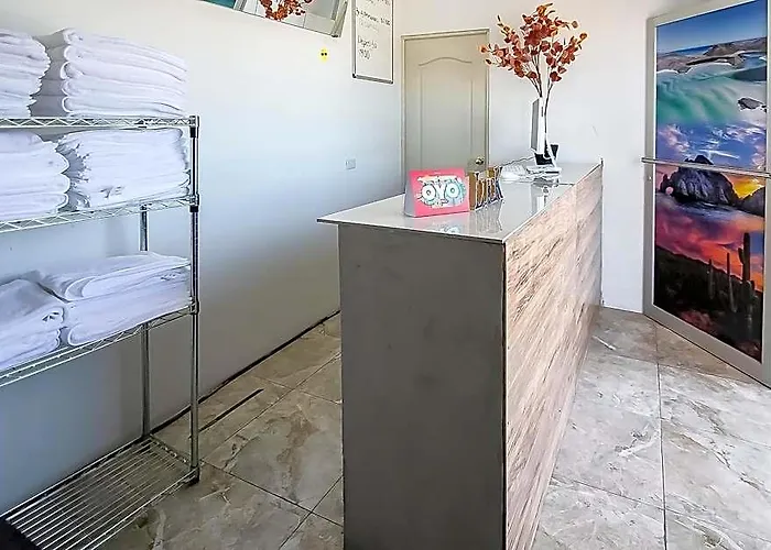 Oyo Plaza Torres, 2*