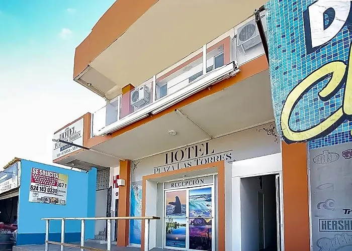 Hotel Oyo Plaza Torres, Cabo San Lucas